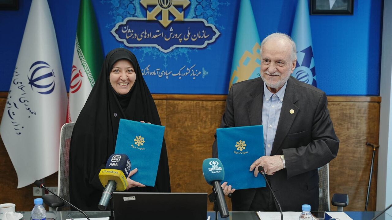 امضای تفاهم‌نامه بنیاد مصطفی (ص) و سمپاد برای شناسایی و پرورش استعدادهای دانش‌آموزی 
