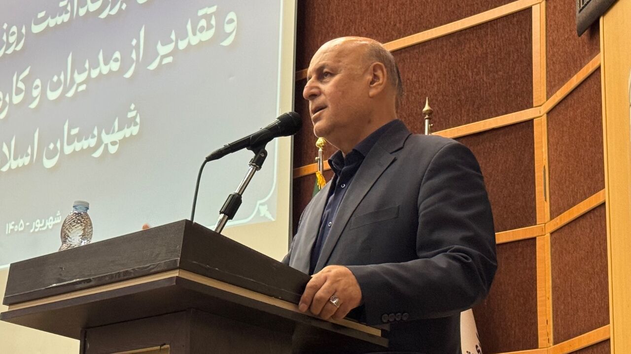 فرماندار اسلامشهر: مردم بهترین ارزیاب دستگاه‌های اجرایی هستند