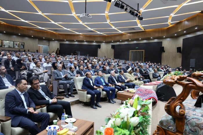 استاندار همدان: جشنواره مبل و منبت باید در قامت جهانی برگزار شود