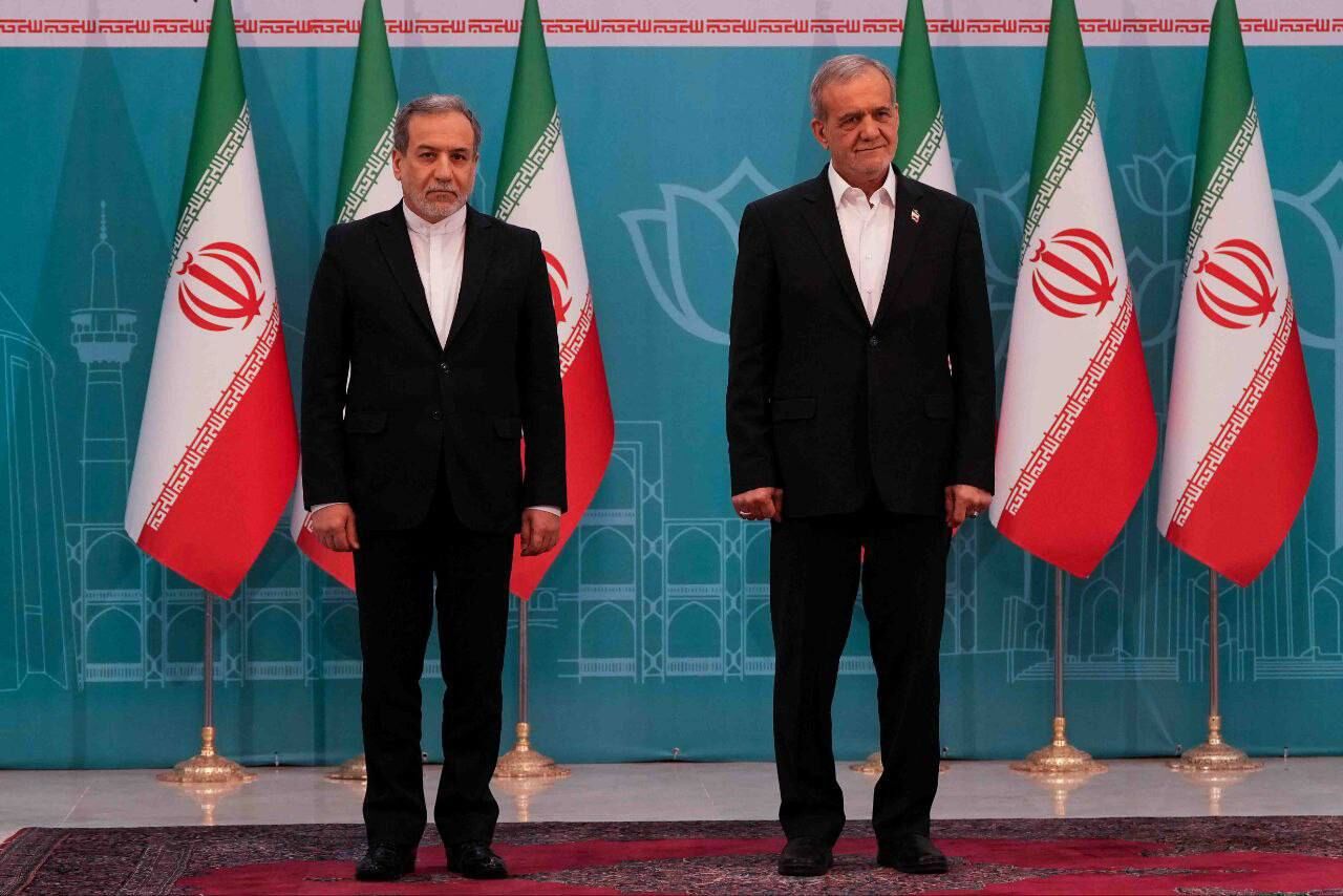 پیام قدردانی عراقچی از رئیس جمهور: دیپلماسی در خط مقدم دفاع از ایران است