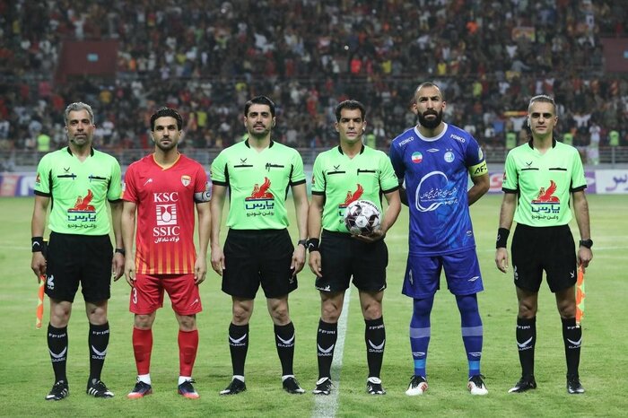 تساوی استقلال و فولاد