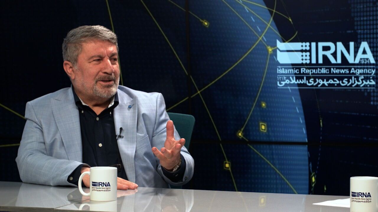 نسخه پزشکیان برای مسائل حل‌نشده، همدلی، هم‌زبانی، همبستگی و اعتماد است