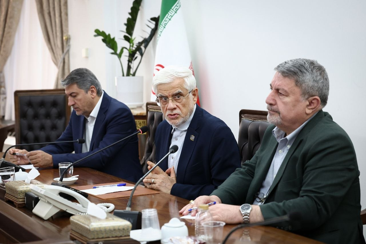 عارف: در بیان عملکرد دولت بیانصافی میشود/ ضرورت تبیین علمی گفتمان وفاق ملی