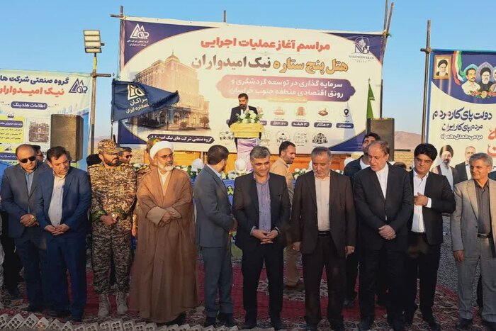۸۳ پروژه هفته دولت در نهبندان؛ از بهرهبرداری نیروگاههای خورشیدی تا توسعه زیرساختهای شهر