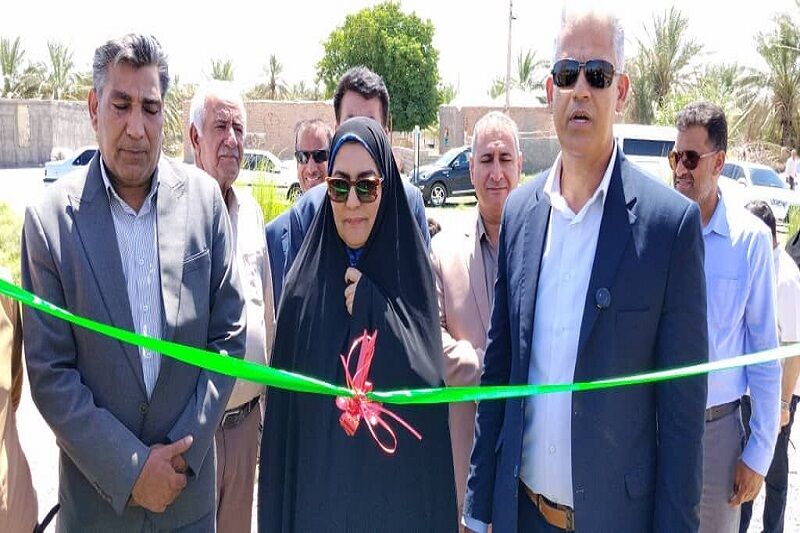شتاب‌بخشی به توسعه متوازن در جیرفت با افتتاح طرح‌های زیرساختی هفته دولت
