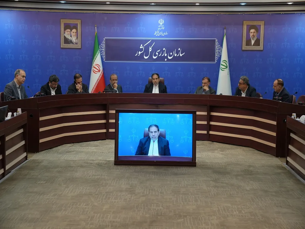 امور کماهمیت نباید نظارت را منحرف کند/ لزوم تعریف پروژههای ملی برای مسائل اولویتدار