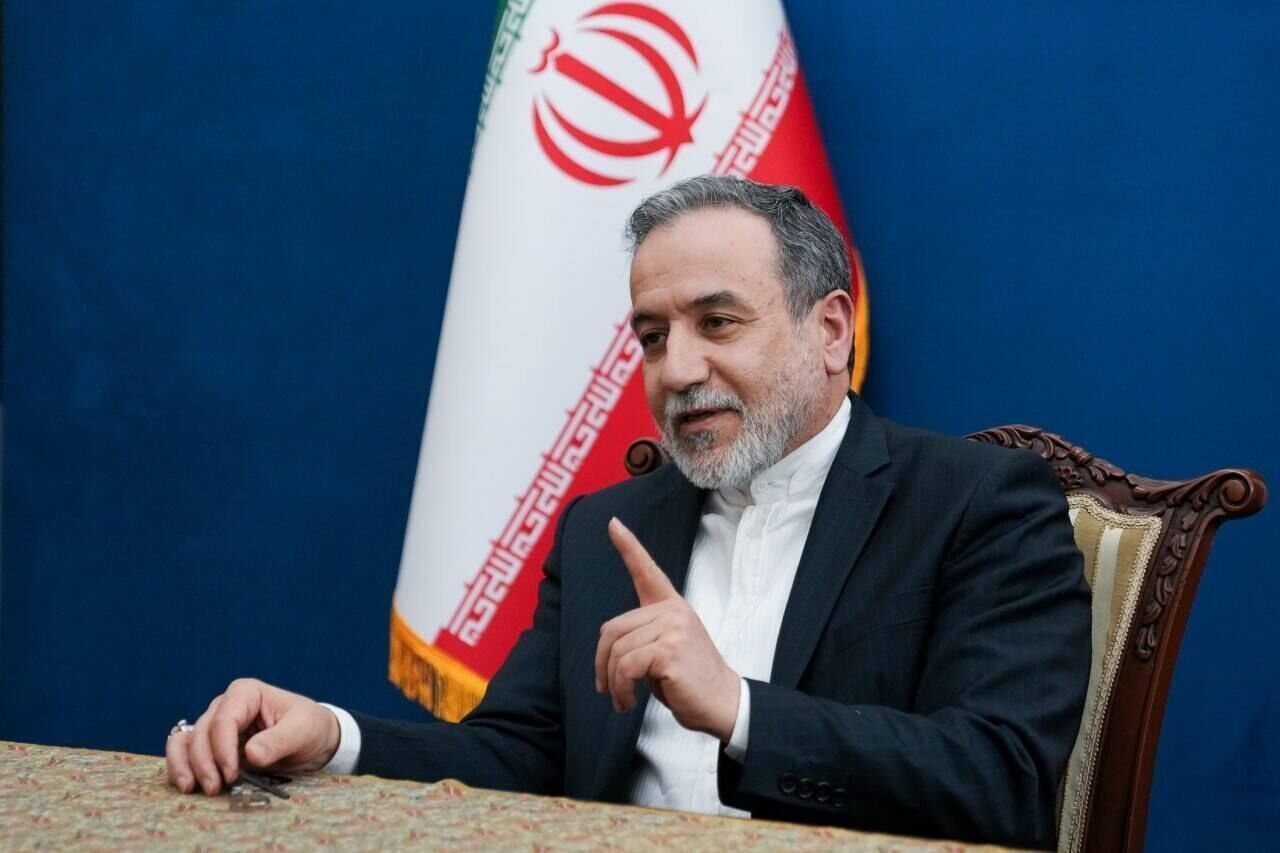 عراقچی: آمریکا باید به تعهدات خود و تفاهم‌نامه اسلام‌آباد بازگردد