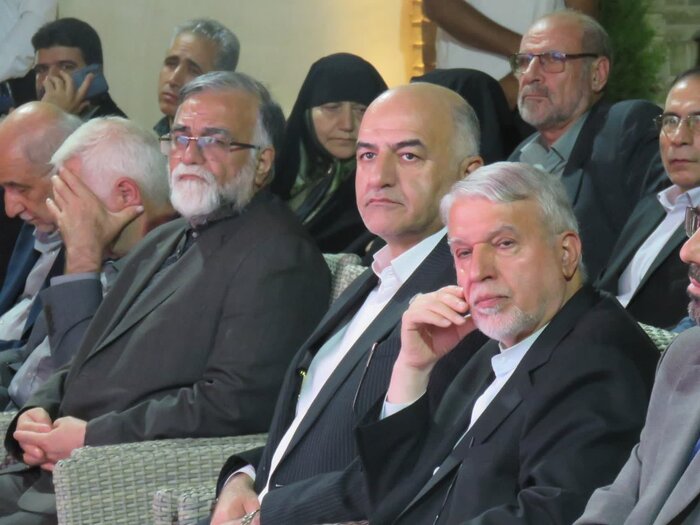 وزیر میراث و فرماندار بروجرد در آیین افتتاح هتل بوتیک مغیث بروجرد