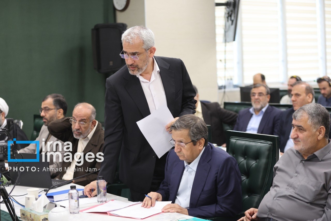 وزیر اقتصاد: تابآوری بانکها در برابر حملات سایبری افزایش یافت