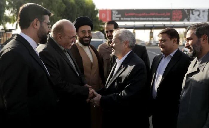 دیدار وزیر آموزش و پرورش با تولیت مسجد جمکران