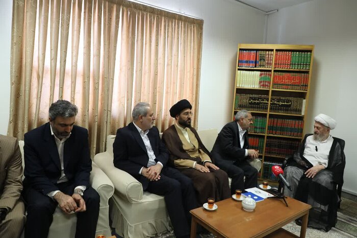 آیت الله سبحانی: آموزش و پرورش زیربنای استحکام کشور است آموزش و پرورش زیربنای استحکام کشور است