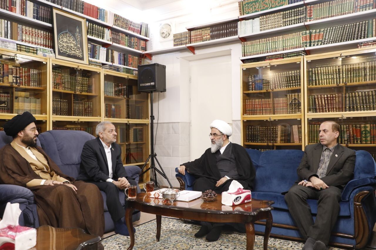 تحول در آموزش و پرورش باید از دوره ابتدایی و با محوریت معلمان آغاز شود