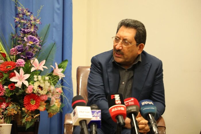 وزیر صمت: سهم اندک ایلام از اقتصاد کشور با توسعه مرزها جبران میشود