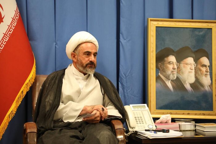 امام جمعه: رونق اقتصادی ایلام چشمانتظار توسعه زیربناها است