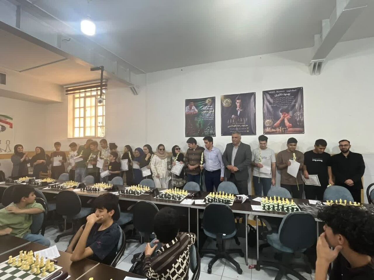 جام شهید کاظمی شیراز؛ یک صفحه شطرنج برای بینا و نابینا