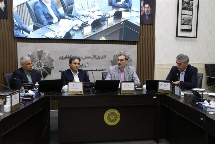 دوراهی احیا یا واگذاری؛ گره کور صنعت سنگین آذربایجان شرقی