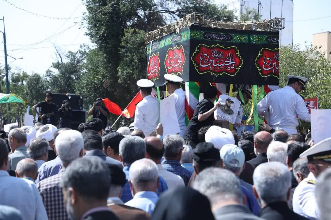 قزوینی‌ها خلبان شهید «حسین مهدویان» را بدرقه کردند