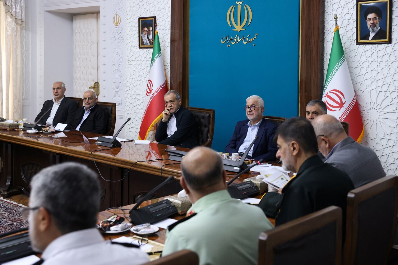 پزشکیان: اقدامات مدیریت مصرف سوخت نیازمند پیوست رسانهای دقیق است