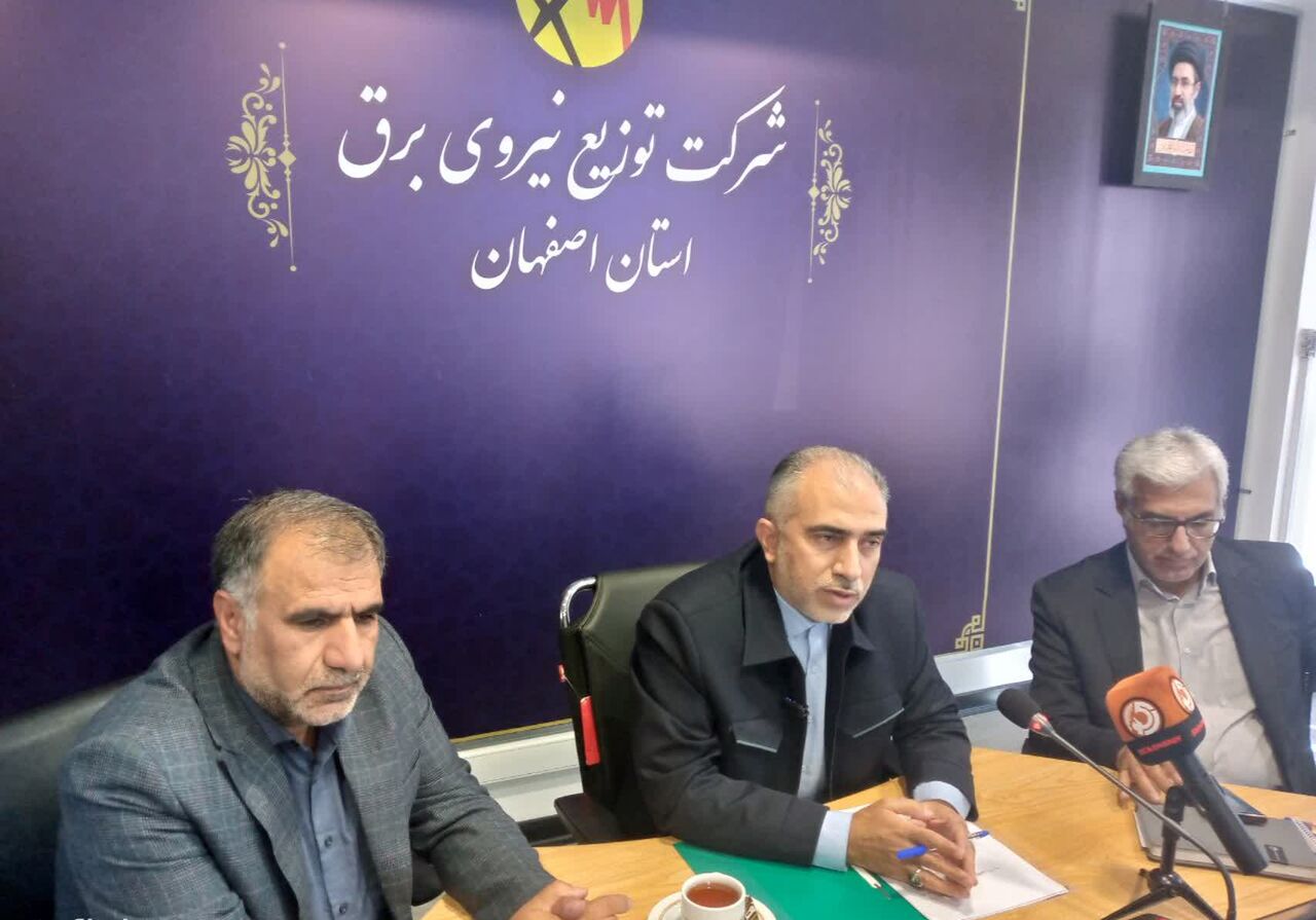 پایداری شبکه برق اصفهان با وجود خسارت چهارده هزار میلیارد ریالی در جنگ
