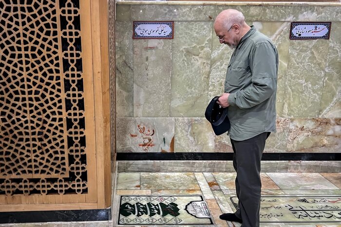حضور رئیس مجلس در حرم مطهر حضرت عبدالعظیم حسنی (ع)