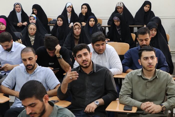 فرماندار کرمانشاه: عبور از پیچ‌های سخت با انسجام و خویشتنداری ممکن است