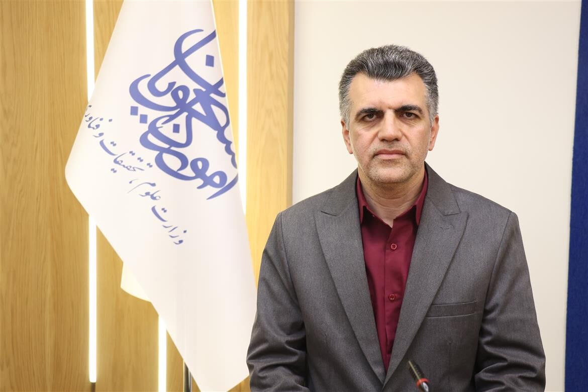 کارگاه‌های آموزشی سامانه «ادب»؛ گامی نو در ارتقای خدمات به دانشجویان بین‌الملل