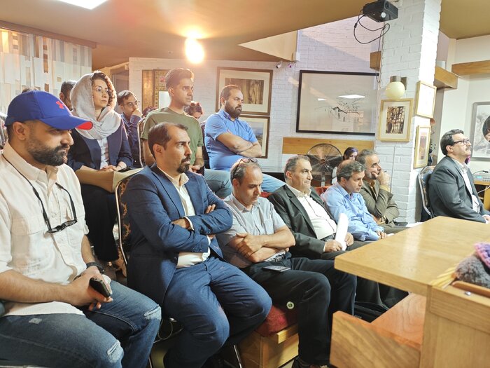 تصویر ایران در جهان معاصر؛ از سیاسیشدن ایرانشناسی تا ضعف ترجمه