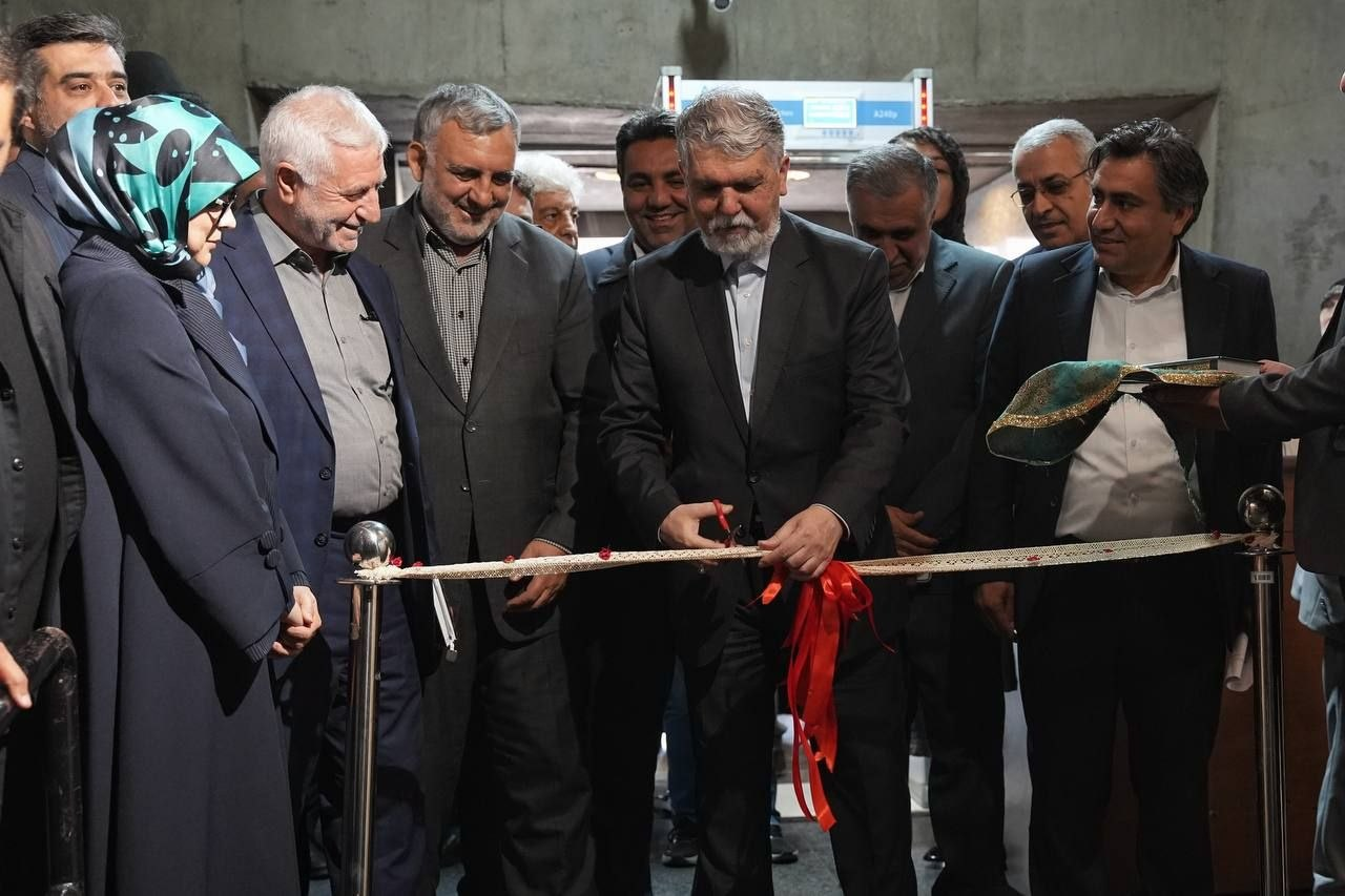 وزیر فرهنگ: جایزه فیروزه نیازمند بازنگری و گسترش در حوزههای مختلف است