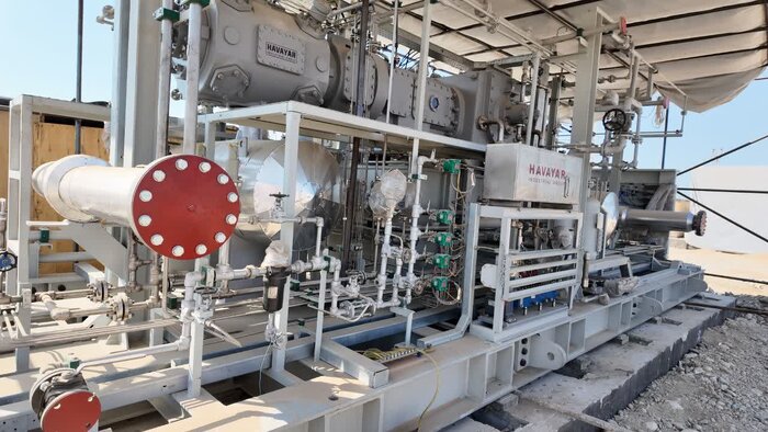 Iran equips Bink oilfield’s gas compressor station with domestically made units
