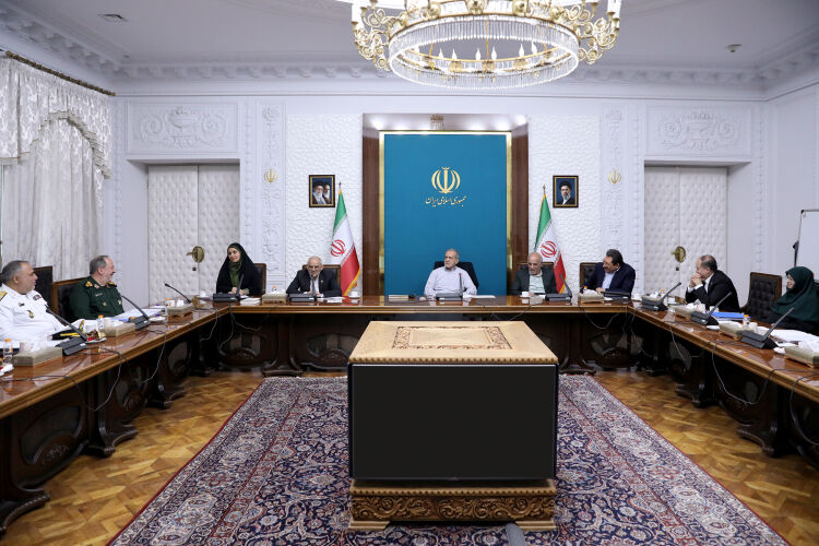 پزشکیان: سیاستگذاری در حوزه صنایع دریایی باید مبتنی بر اهداف روشن و قابل سنجش باشد پزشکیان: سیاستگذاری در حوزه صنایع دریایی باید مبتنی بر اهداف روشن و قابل سنجش باشد