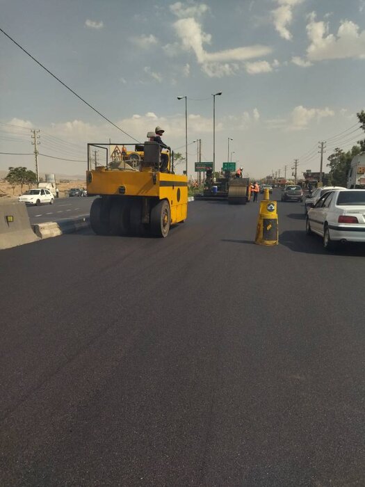 پیشرفت ۵۰ درصدی عملیات روکش آسفالت مسیر تهران - مشهد