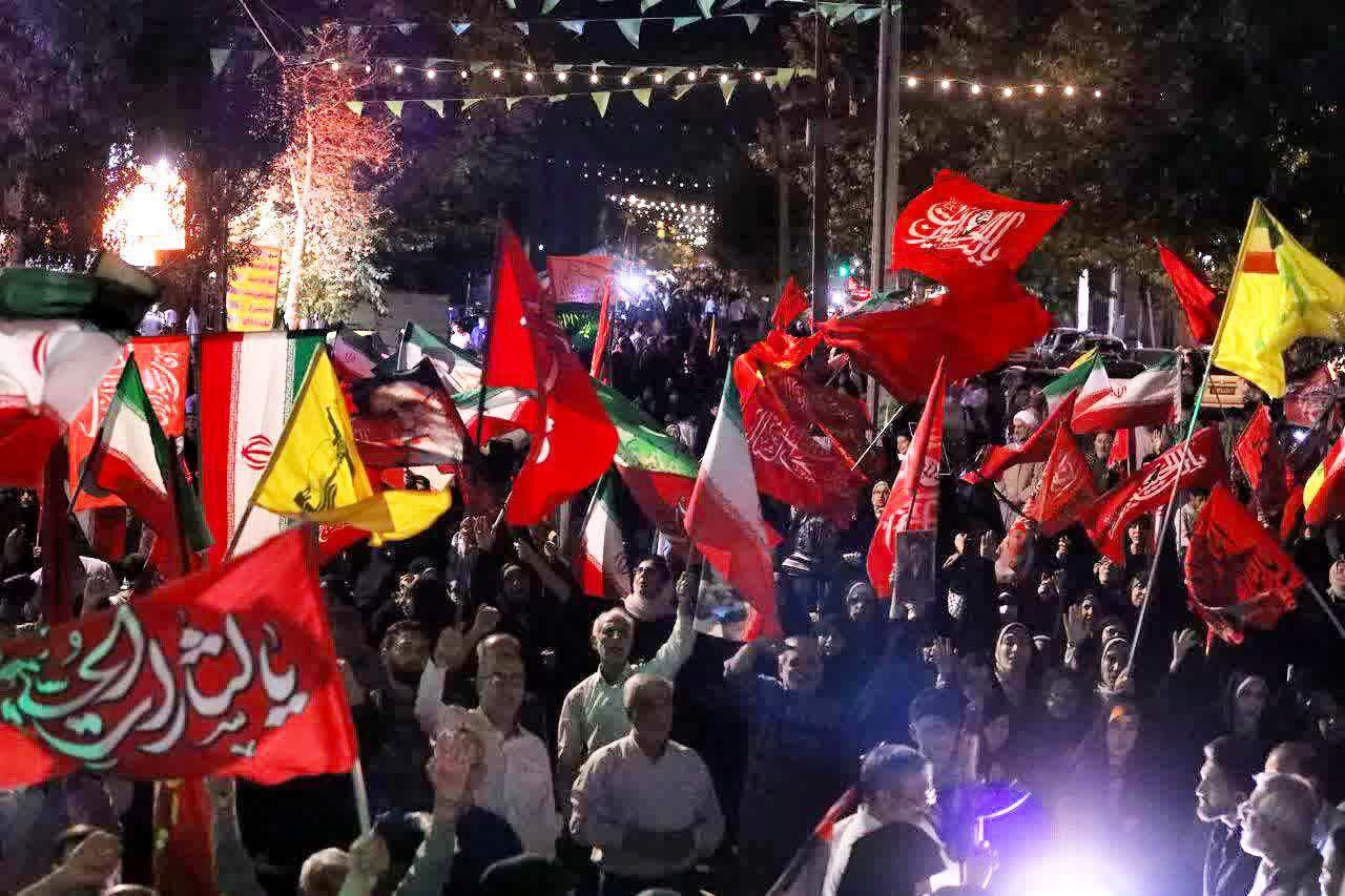 دویست شب ایستادگی در سایه همدلی
