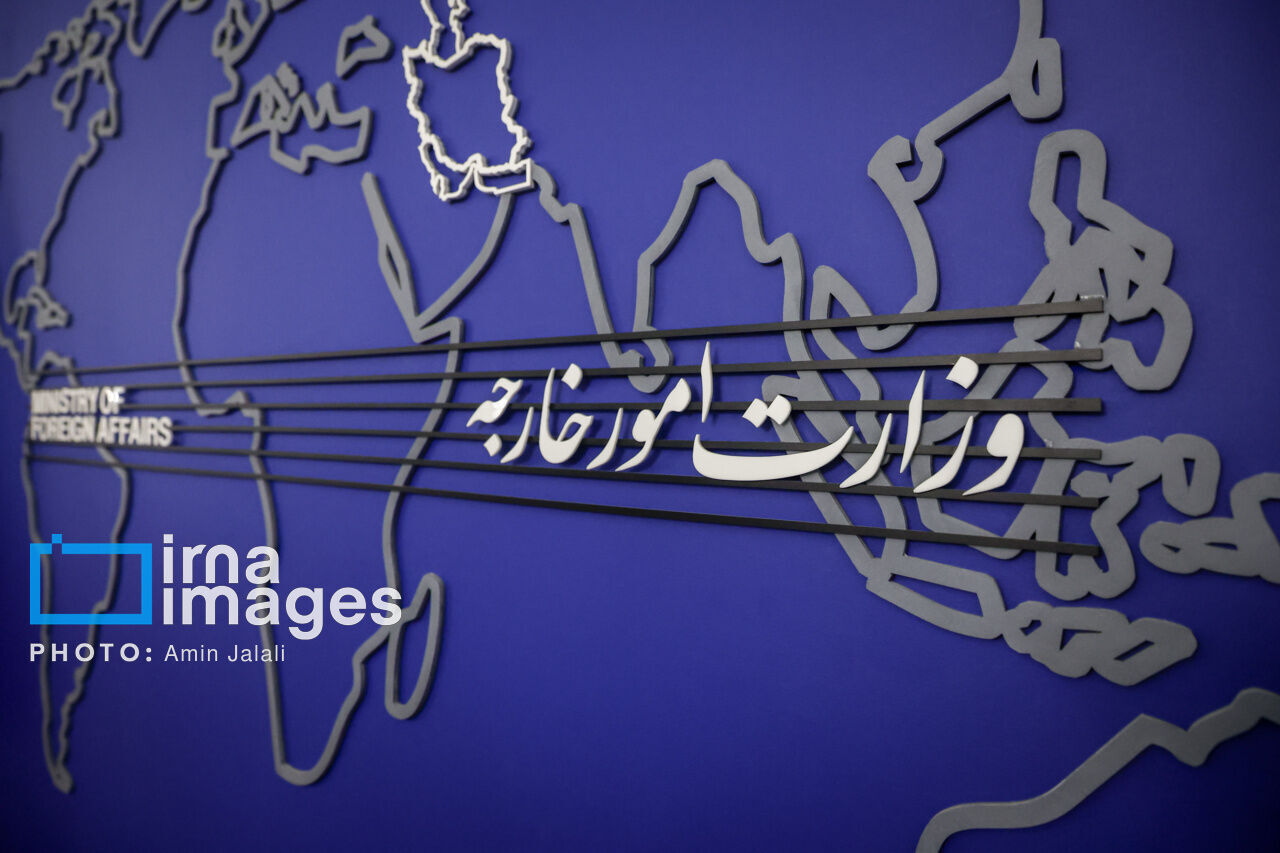 Iran Expels Swedish Diplomat Following Stockholm's Decision Regarding Iranian Official