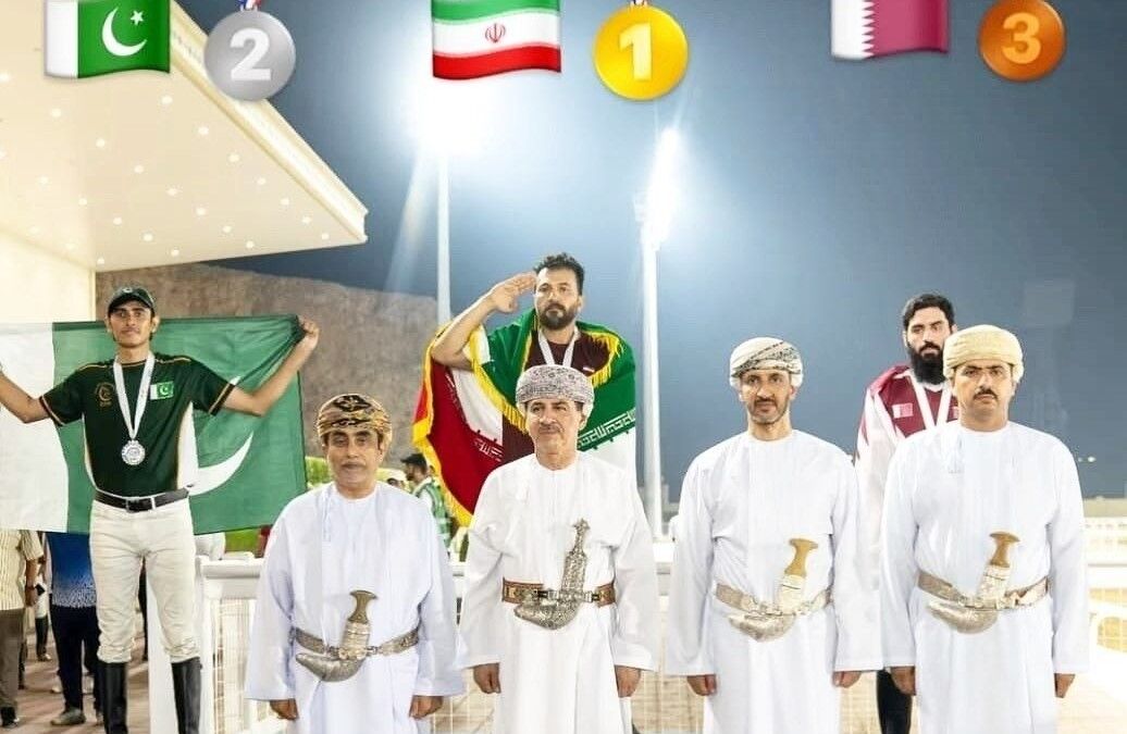 طنین سرود ایران در مسقط؛ طلای تنت‌پگینگ بر گردن زارعی‌قشلاقی