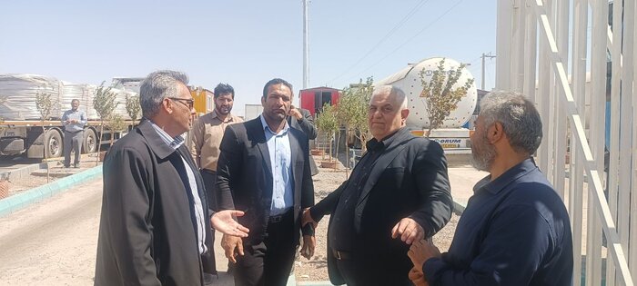 روانسازی تردد کامیون های باری در دوغارون به تعامل دستگاههای متولی نیاز دارد