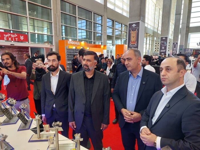نمایش آخرین دستاوردهای صنعت و ابزار آلات کشور در نمایشگاه شهر آفتاب
