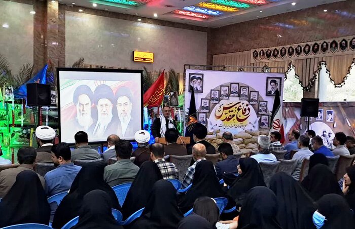 فرهنگ عاشورا سرچشمه جهاد رزمندگان در دفاع مقدس بود