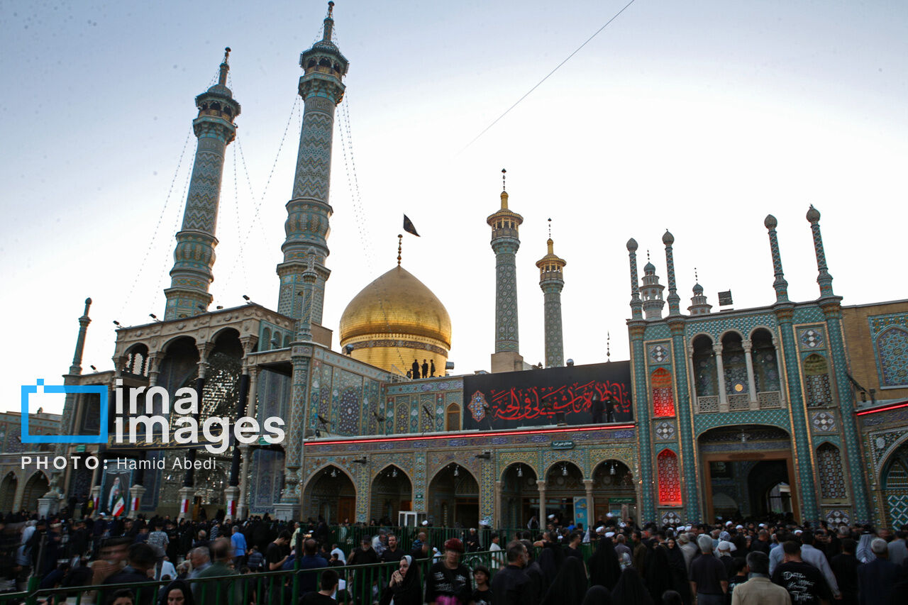 Update: Mourning flag raised over holy shrine of Hazrat Masoumeh (SA)