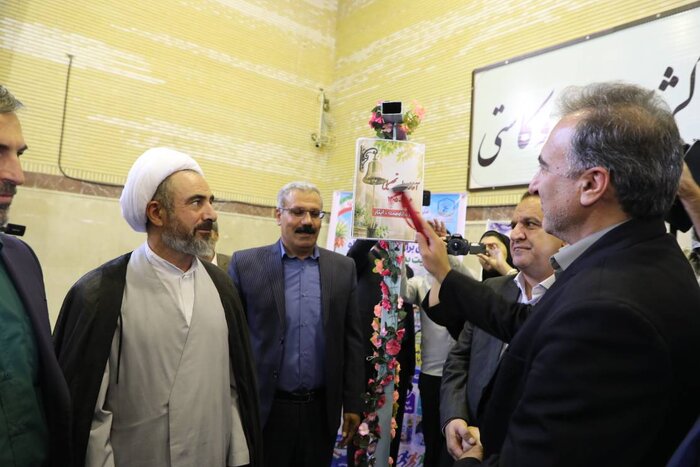 امامجمعه ایلام: محاصره اقتصادی و نظامی تزلزلی در اراده ملت ایران ایجاد نمیکند