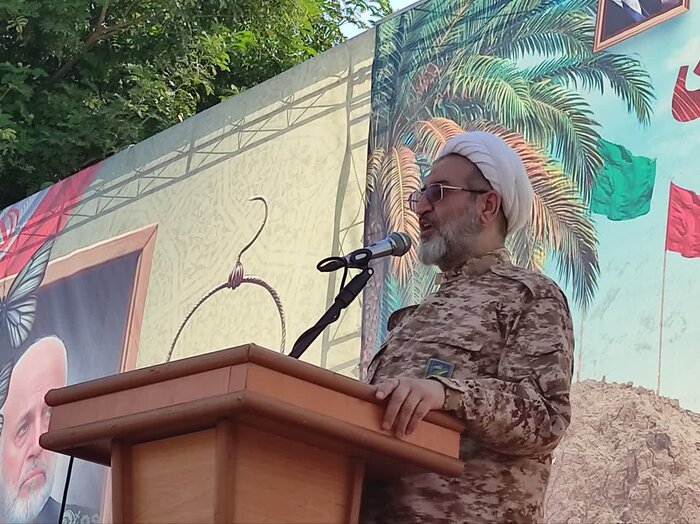 امام جمعه دزفول: متجاوزان زیر پای ملت ایران له می‌شوند