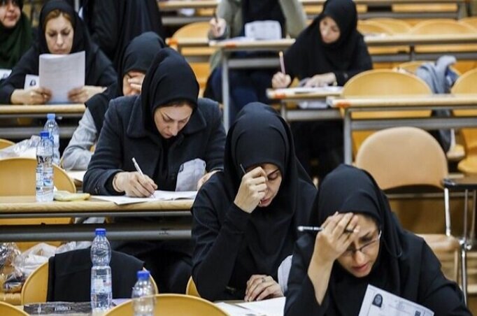 نخستین آزمون بسندگی زبان عربی (تَلمَع) برگزار شد