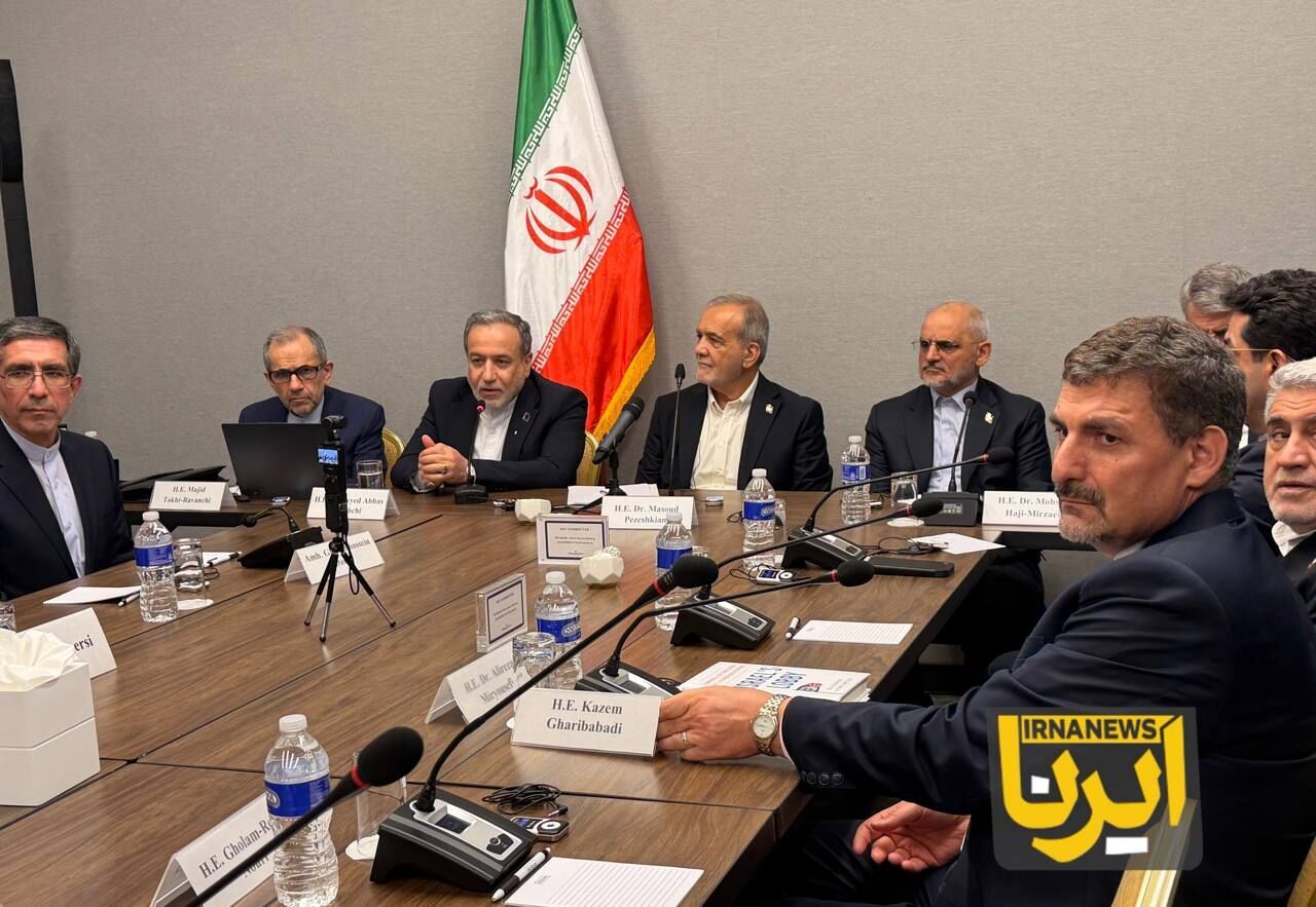 Iran's Pezeshkian Meets American Think Tank Experts in New York