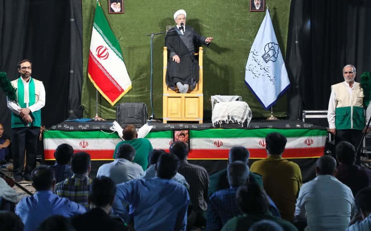 یاد شهدای مدافع سلامت یزد در سنگر خدمت زنده شد