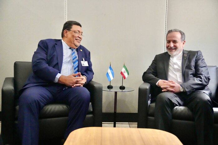 دیدارعراقچی با وزیر امورخارجه نیکاراگوئه