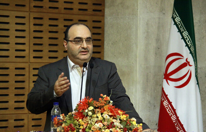 استاد دانشگاه: ایران در سخت‌ترین شرایط ازمذاکره برابر و مبتنی بر منافع مردم استقبال می‌کند