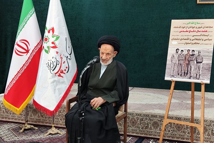 امام جمعه بیرجند: سهم عظیمی از آگاهی‌سازی جامعه در جنگ فرهنگی بر عهده رسانه‌هاست
