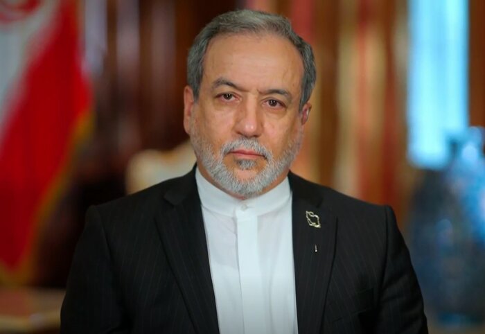 عراقچی: در صورت انجام اقدام‌های مشخص از سوی آمریکا، آماده بازگشایی تنگه هرمز هستیم
