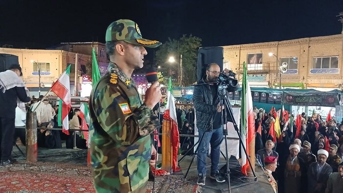 فرمانده تیپ ۲۱۶ زرهی زنجان: دفاع مقدس، فرهنگ ایثار و ازخودگذشتگی است