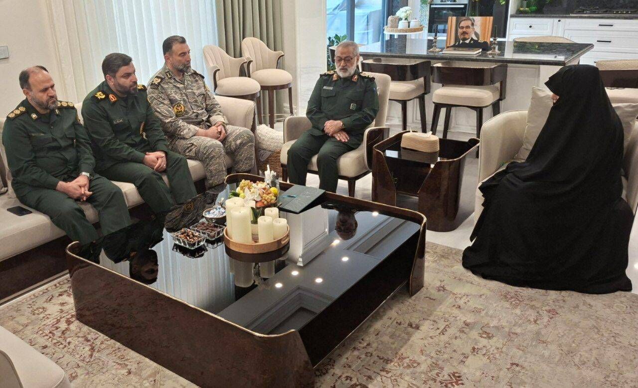 شهید شمخانی با مدیریت جهادی توان بازدارندگی کشور را ارتقا داد