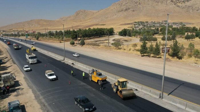 ۴۰۰ کیلومتر عملیات روکش آسفالت و بهسازی راههای کرمانشاه اجرا شد
